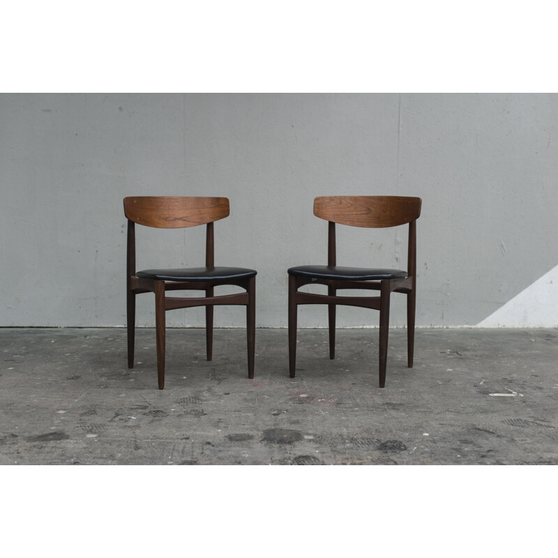 Paire de chaises vintage scandinaves pour Bramin Samcom en teck et skaï