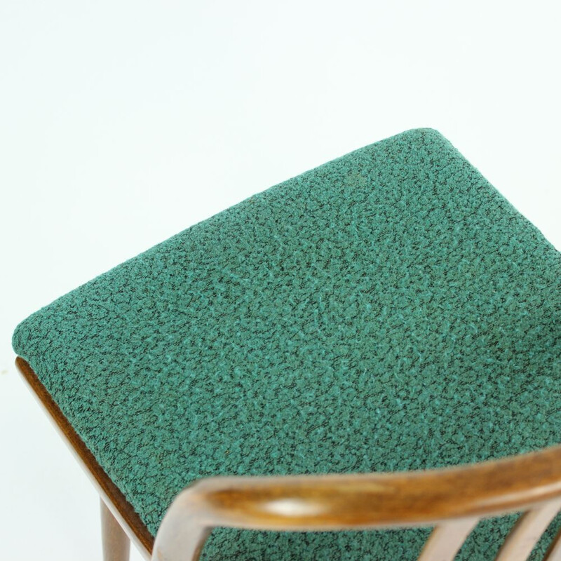 Set of 4 vintage chairs for Interior Praha in benchwood and green fabric