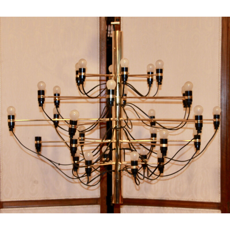 Vintage 2097/30 chandelier for Arteluce in golden steel 1950