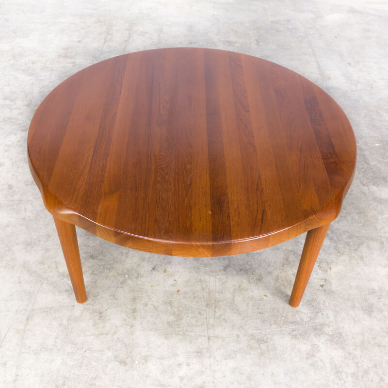 Vintage scandinavian teak round coffee table for Mikael Laursen