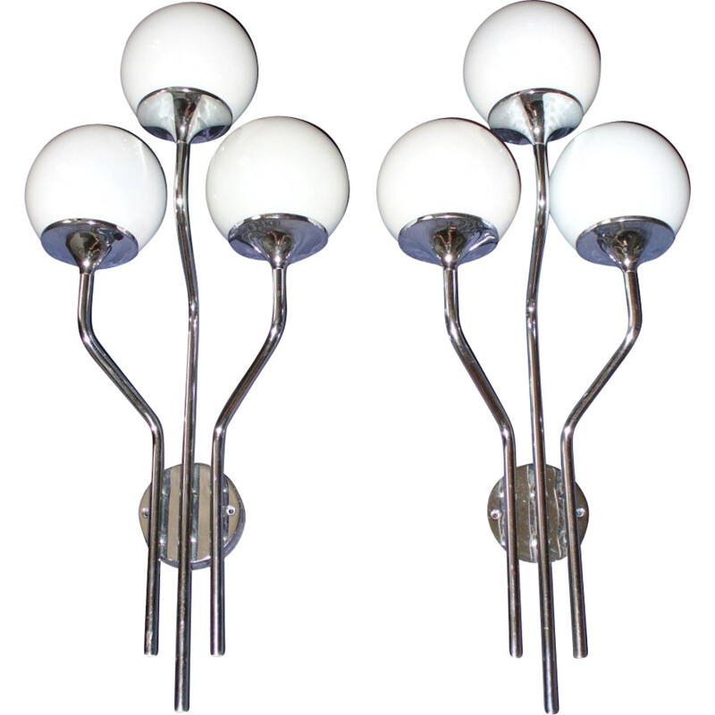 Pair of Opaline glass and chromed nickel wall lamps, Gioffredo REGGIANI - 1970s