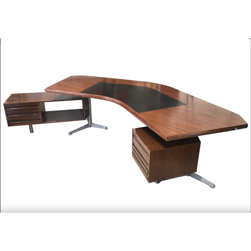 Boomerang desk by Osvaldo Borsani for Tecno