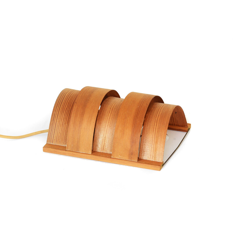 Vintage scandinavian pine sconce for Ellysett AB. Sweden 1960