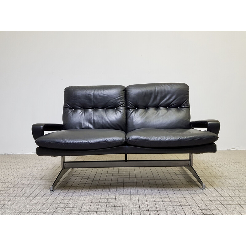 Vintage King sofa for Strässle International in black leather and aluminium