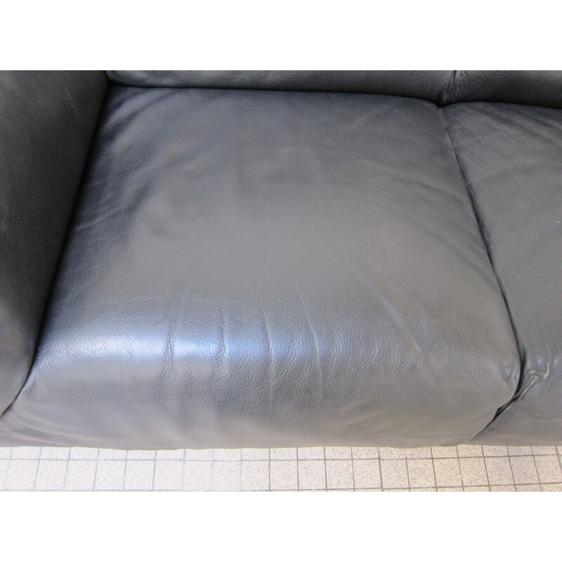 Vintage italian Fatboy sofa for Molinari in black leather 1990