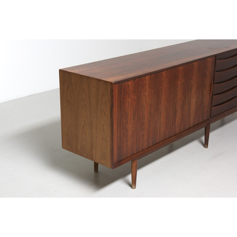 Vintage model 76 sideboard for Sibast in rosewood