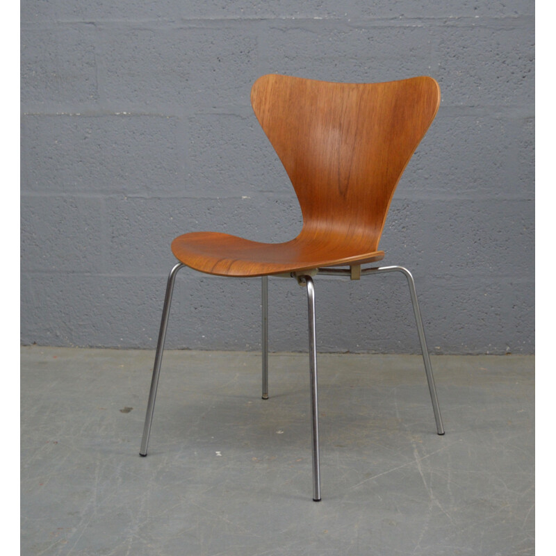 Vintage teak chair by Jacobsen for Fritz Hansen 1970