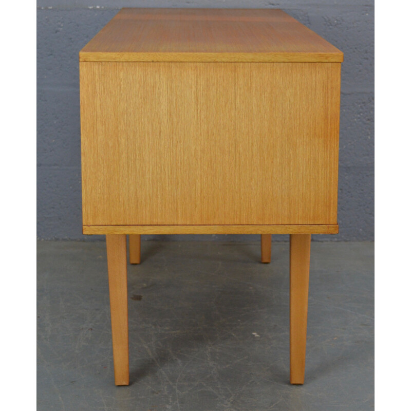 Vintage chest of drawers by Avalon in blonde teak 1970