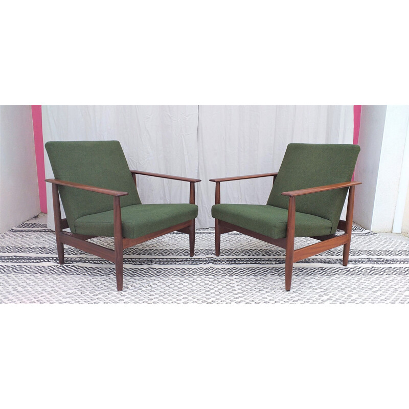 Pair of vintage green armchairs for Ekornes Svan in rosewood