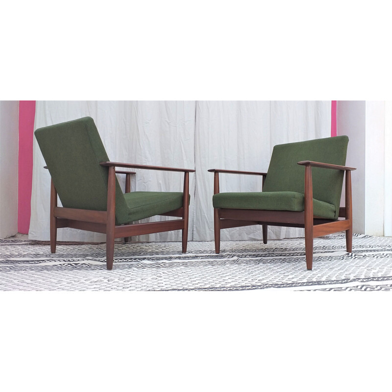 Pair of vintage green armchairs for Ekornes Svan in rosewood