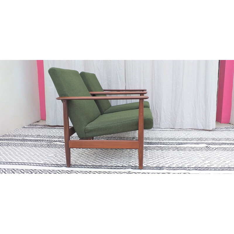 Pair of vintage green armchairs for Ekornes Svan in rosewood