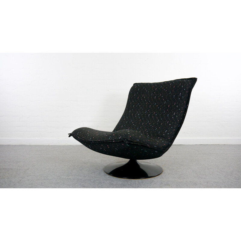 Black Tulip chair by Geoffrey Harcourt for Artifort