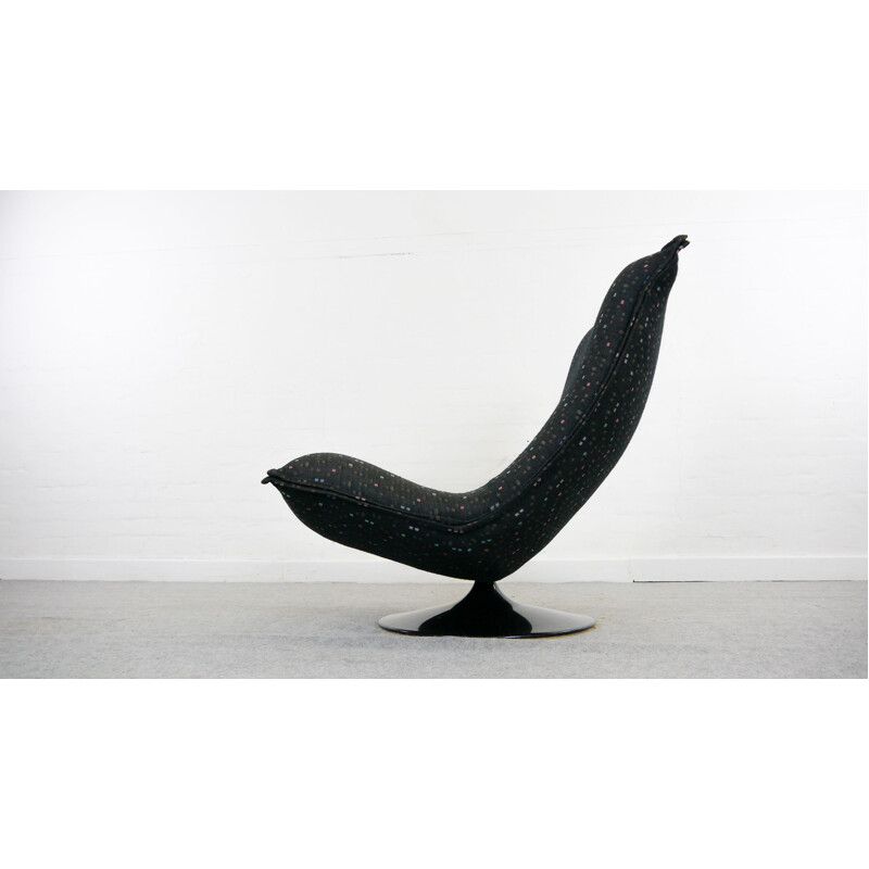 Black Tulip chair by Geoffrey Harcourt for Artifort