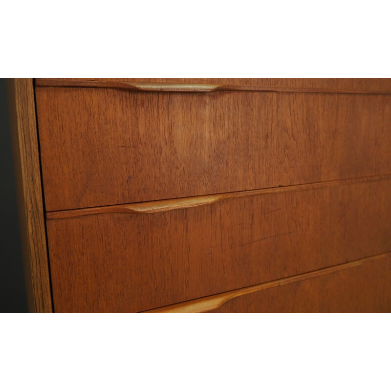 Danish chest of drawers in teak