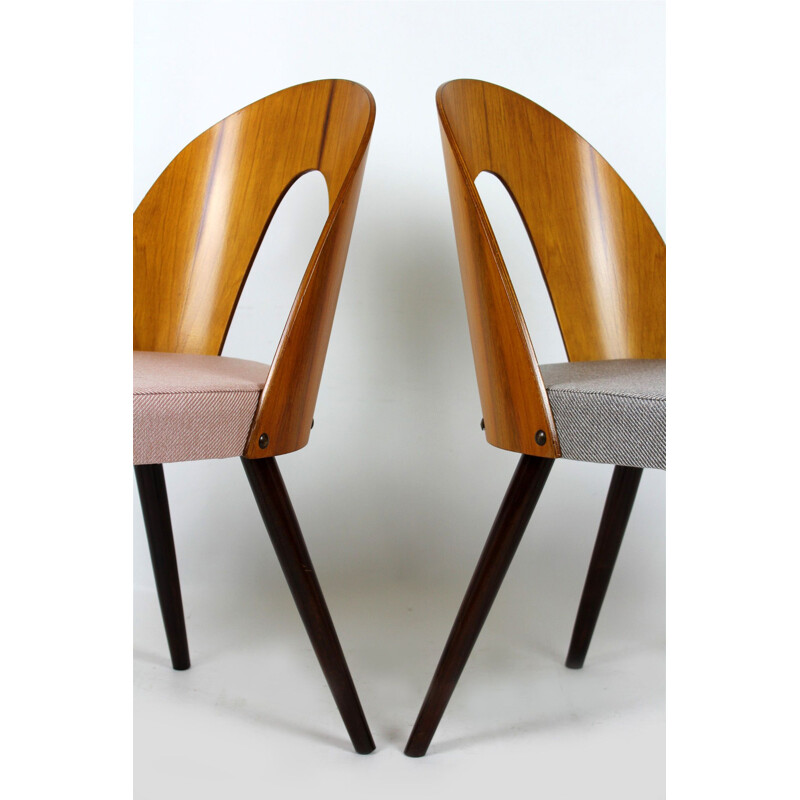 Pair of wooden chairs by Antonín Šuman for Tatra
