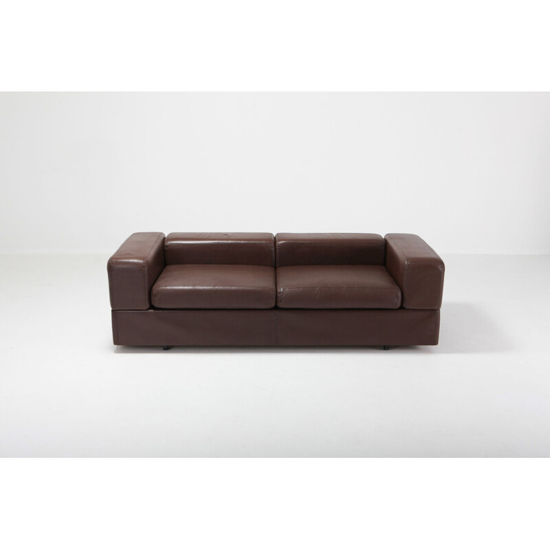 711 daybed in brown leather by Tito Agnoli
