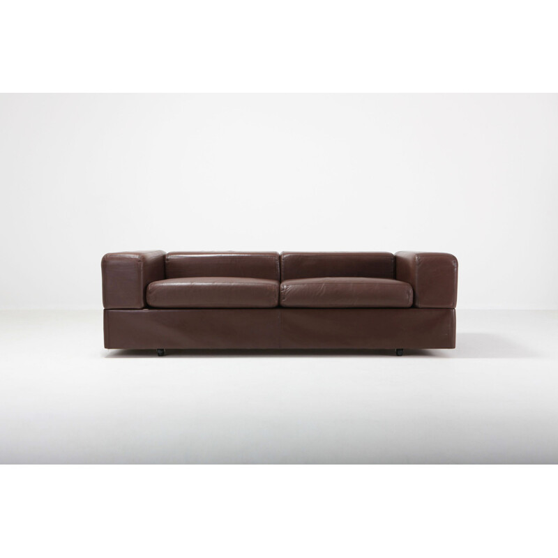 711 daybed in brown leather by Tito Agnoli