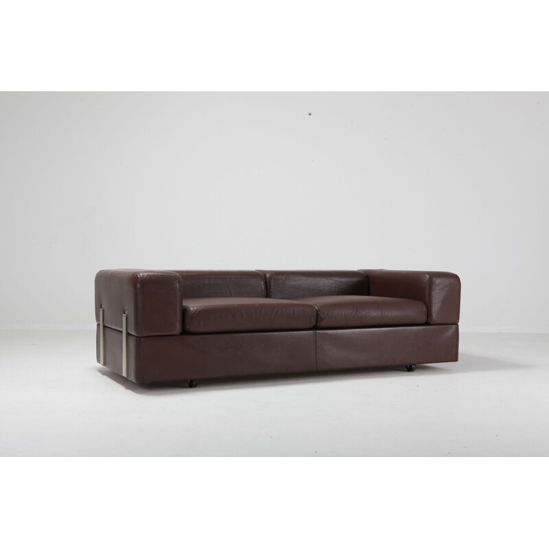 711 daybed in brown leather by Tito Agnoli