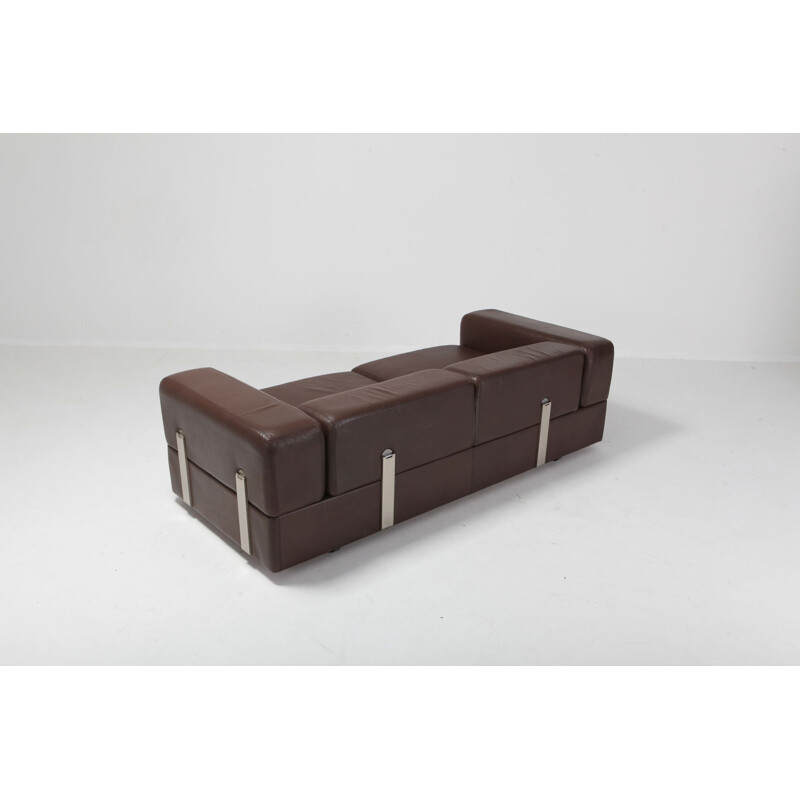 711 daybed in brown leather by Tito Agnoli