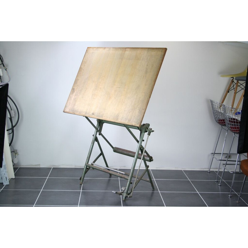 Drawing table in steel by Sautereau