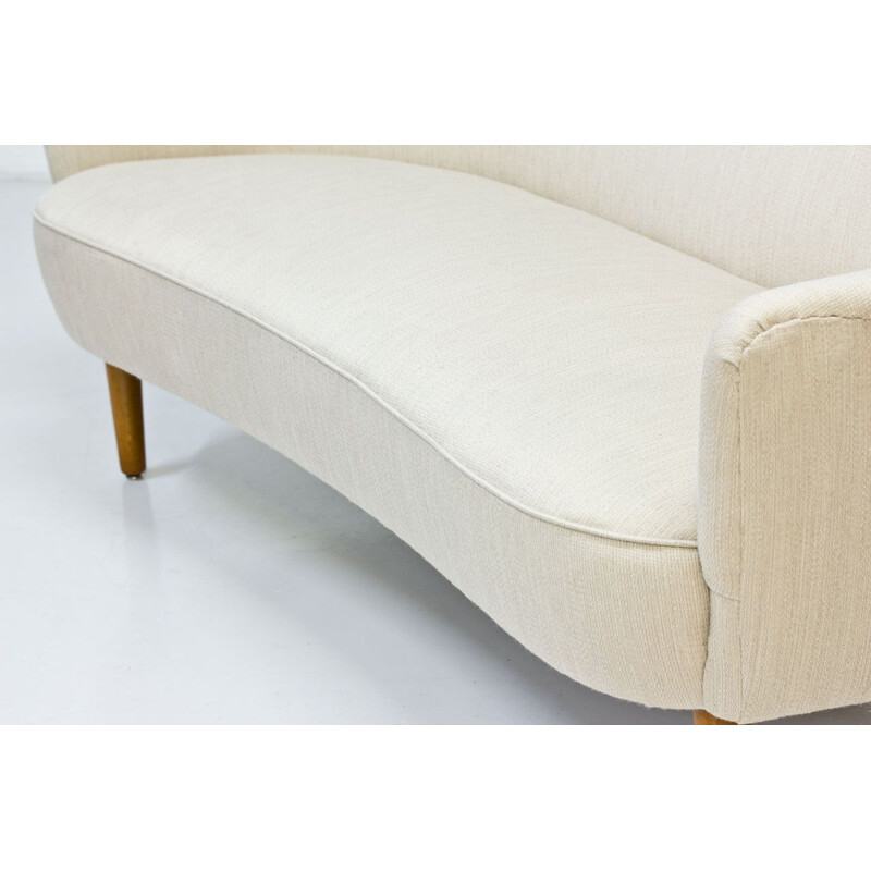 Samspel sofa in beige wool by Carl Malmsten