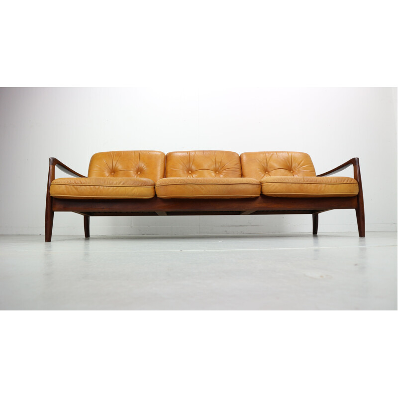 Vintage 3-seater sofa in cognac leather