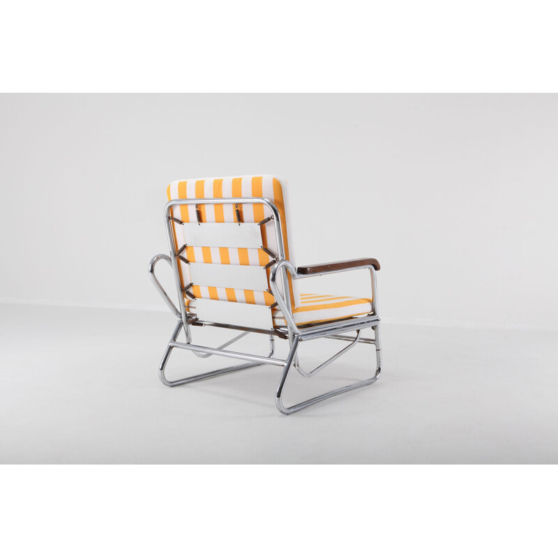 Vintage tubular chrome lounge chair