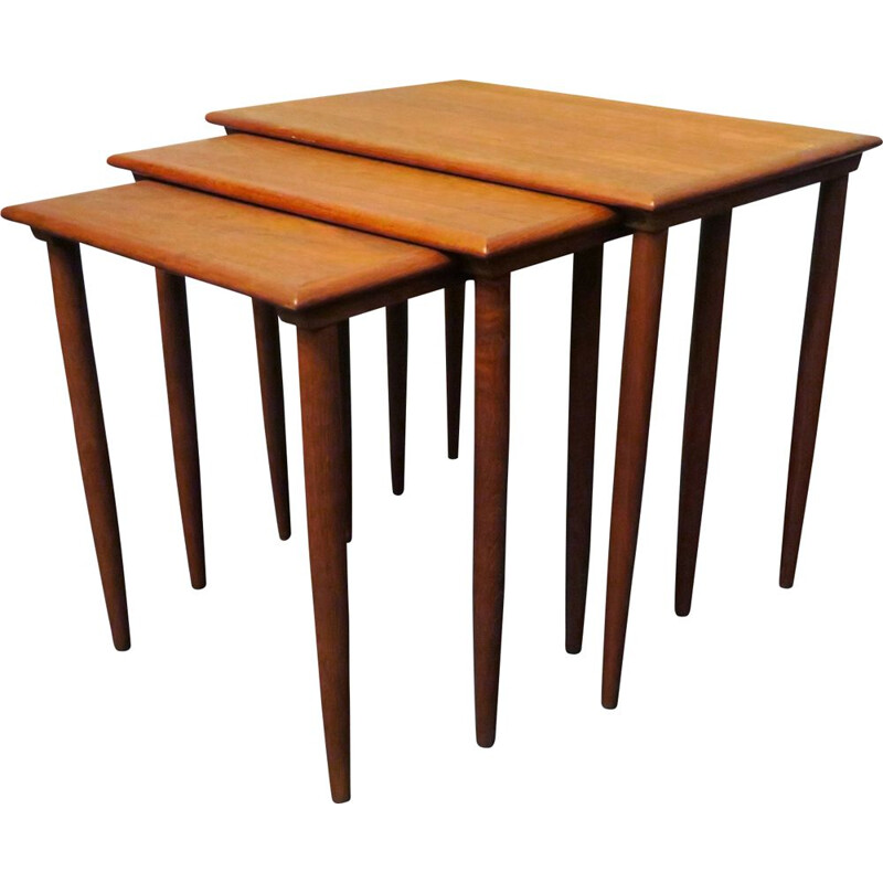 Ensemble de 3 tables vintage gigognes danoises en teck 1960