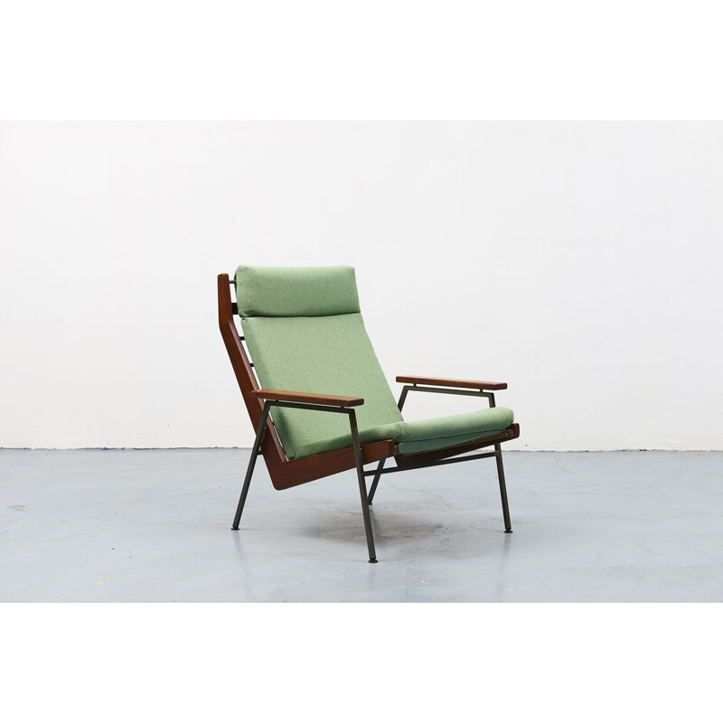 Green Lotus armchair by Rob Parry
