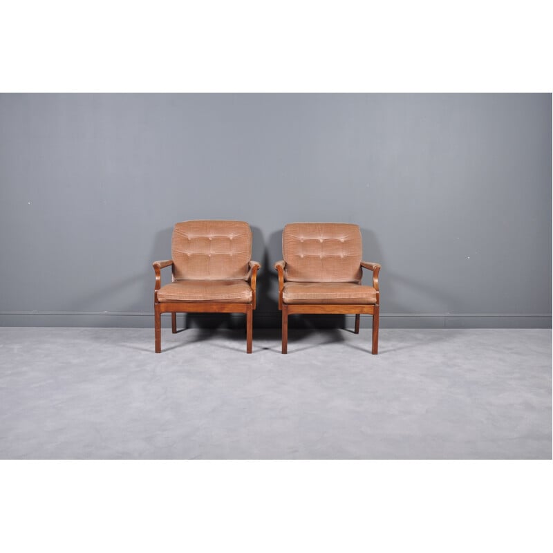 Set of 2 vintage Swedish lounge chairs