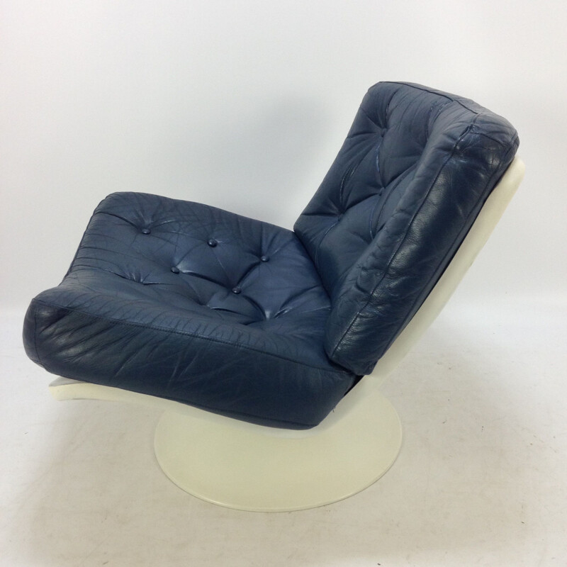 Vintage 975 lounge chair by Geoffrey Harcourt for Artifort