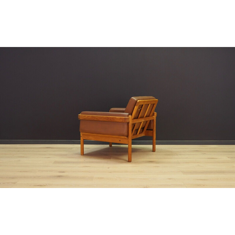 Vintage Scandinavian Design leather chair