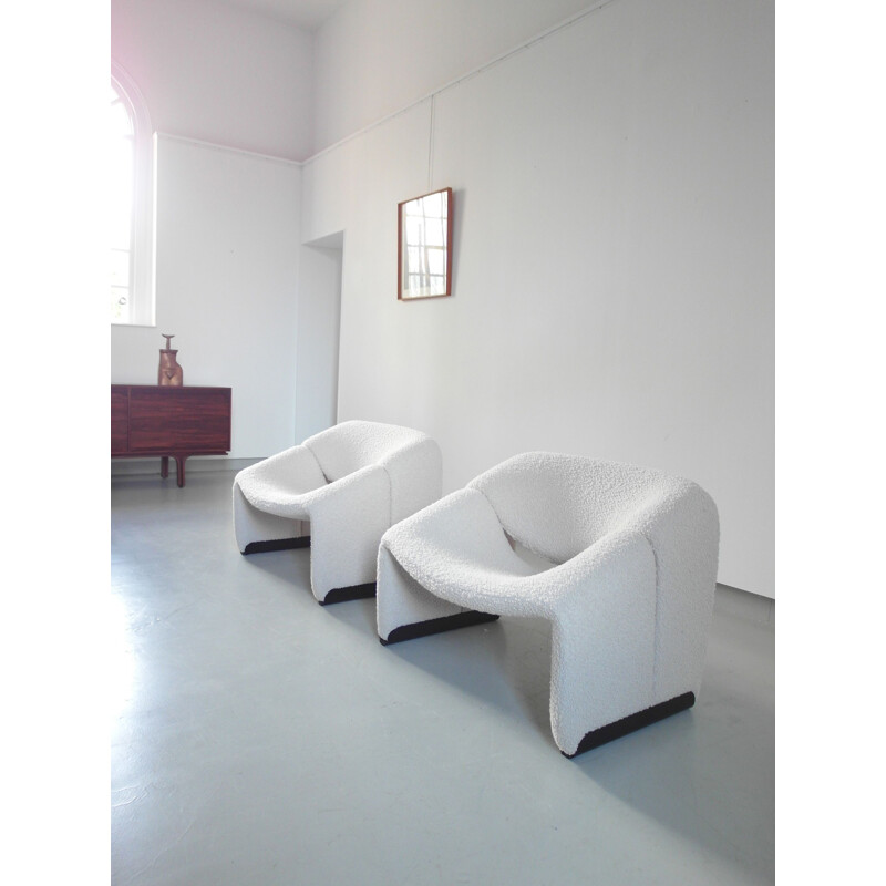 Paire de fauteuils Groovy en laine bouclée blanche par Pierre Paulin pour Artifort, 1973