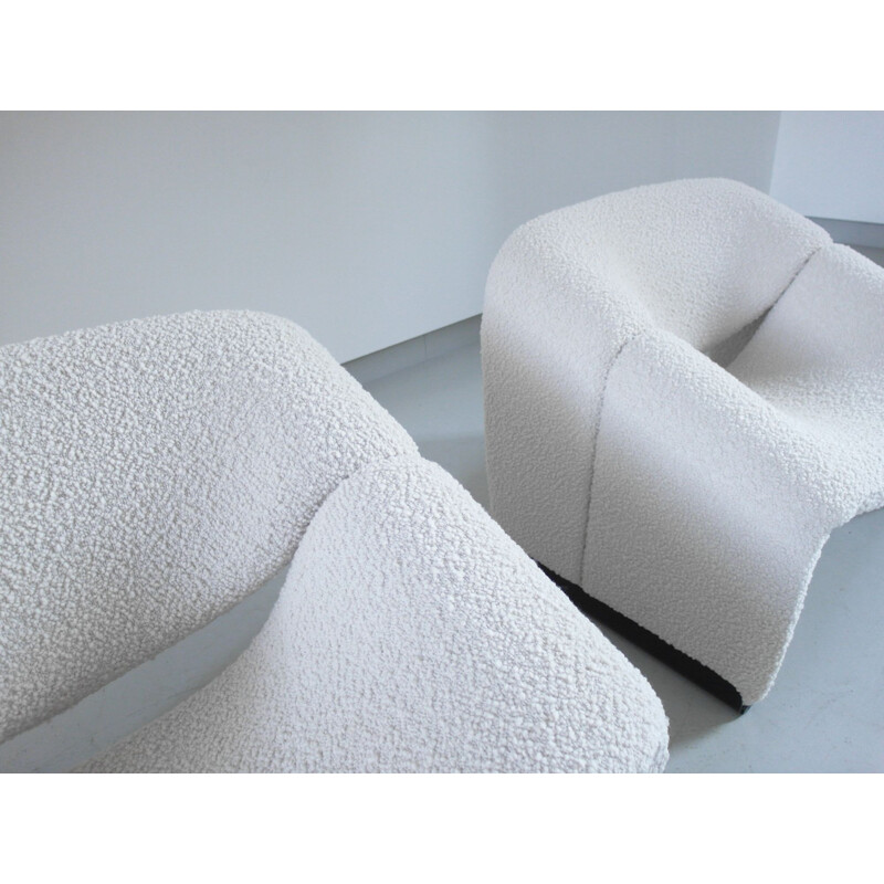 Paire de fauteuils Groovy en laine bouclée blanche par Pierre Paulin pour Artifort, 1973