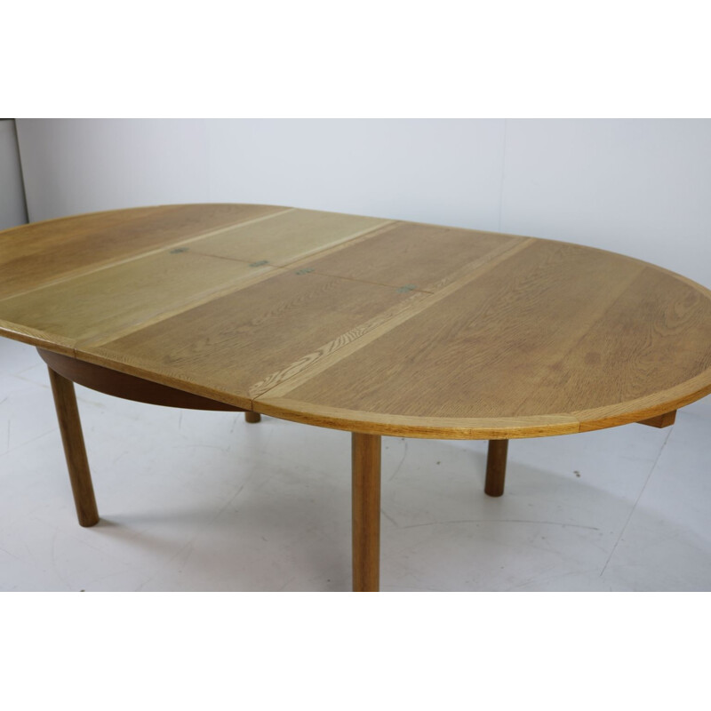 Table vintage scandinave par Børge Mogensen en chêne