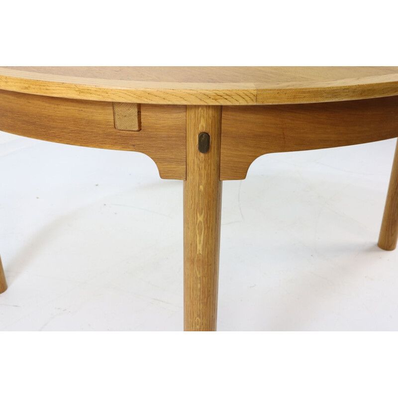 Vintage scandinavian oakwood table by Børge Mogensen 