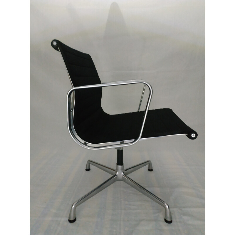 Vintage EA108 armchair for Vitra in black fabric and aluminum
