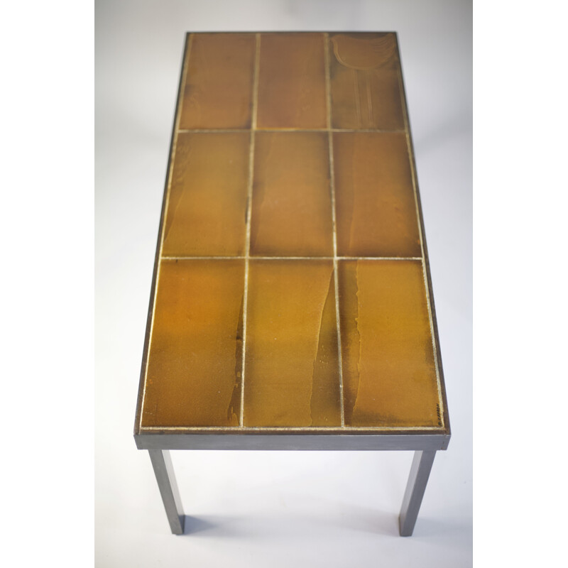 Table basse vintage de Roger Capron en acier et céramique