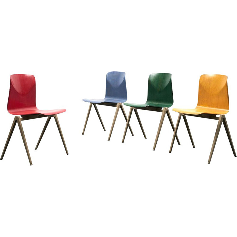 Set of 4 chairs S22 by Galvanitas