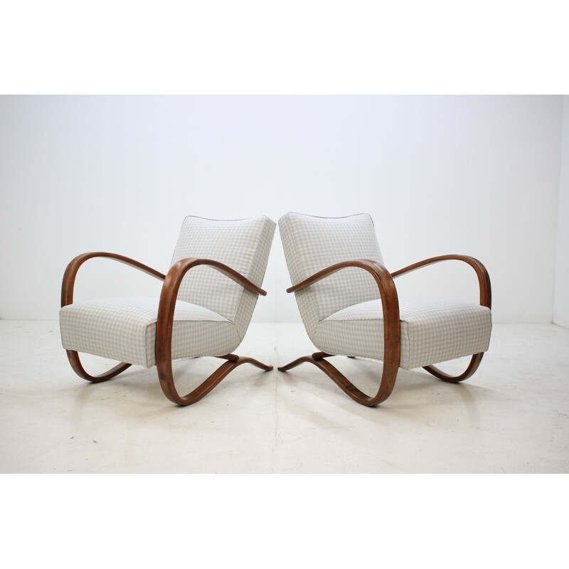 Pair of H-269 armchairs by Jindrich Halabala