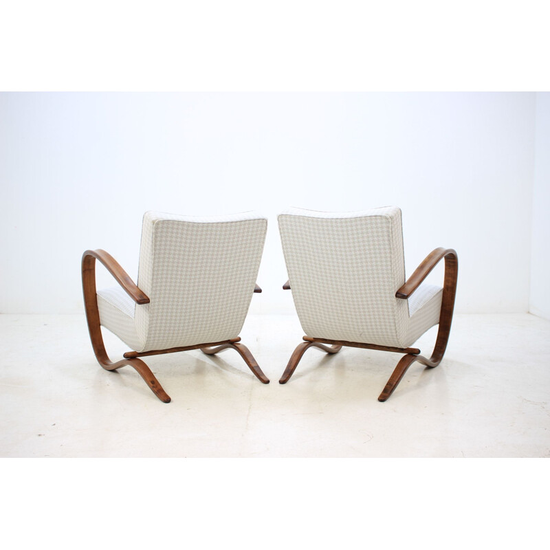 Pair of H-269 armchairs by Jindrich Halabala