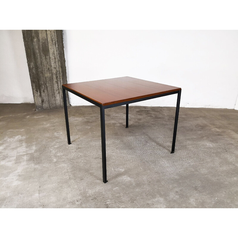 T-Angle dining table by Florence Knoll