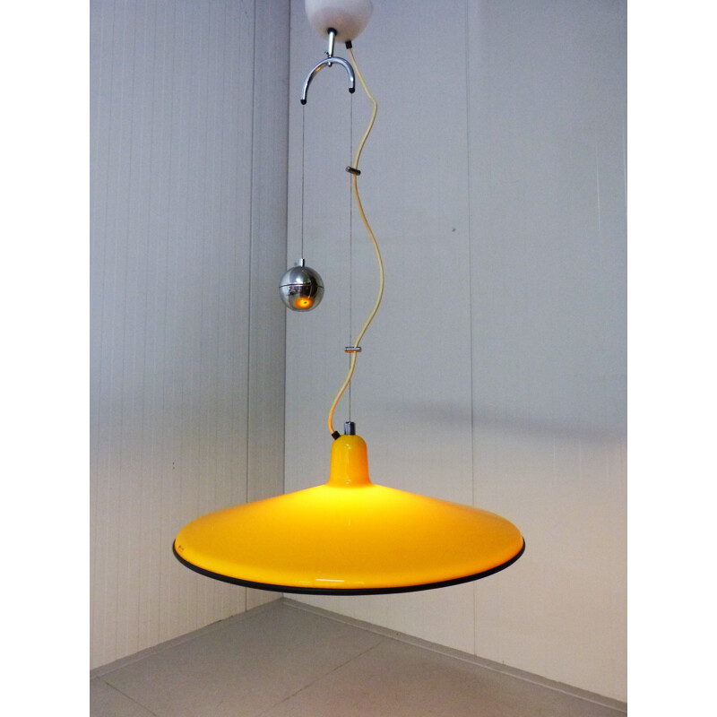 Yellow pendant lamp in plastic by Harvey Guzzini