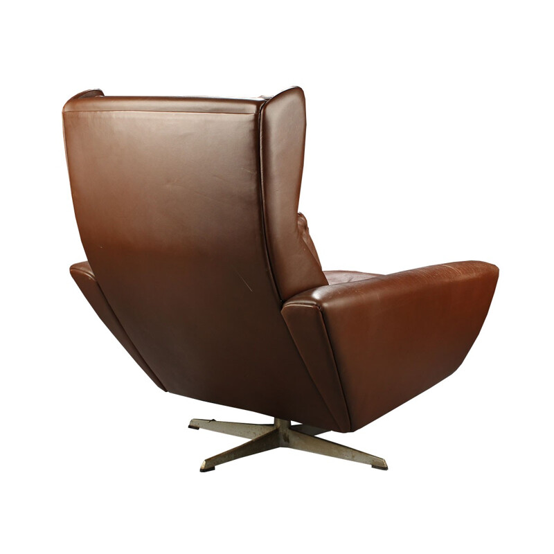 Brown Leather Wingback Armchair by Georg Thams for Polstermøbelfabrik 