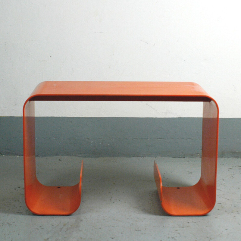 Table d'appoint vintage française en fer orange 1960