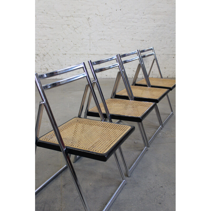 Set of 4 folding chairs in rattan and metal