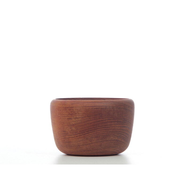 Scandinavian bowl in solid teak