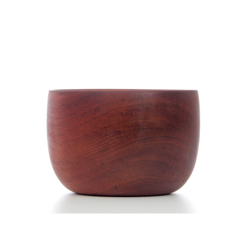 Large Scandinavian bowl in teak