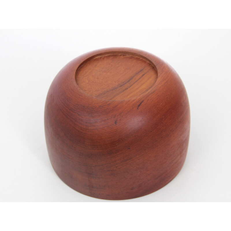 Large Scandinavian bowl in teak