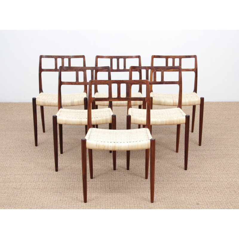 Set of 6 vintage chairs model 79 in Rio rosewood